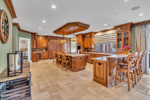 Chandelier, Dining room, Interior, Kitchen, Recessed Lighting, Stainless Steel Appliances