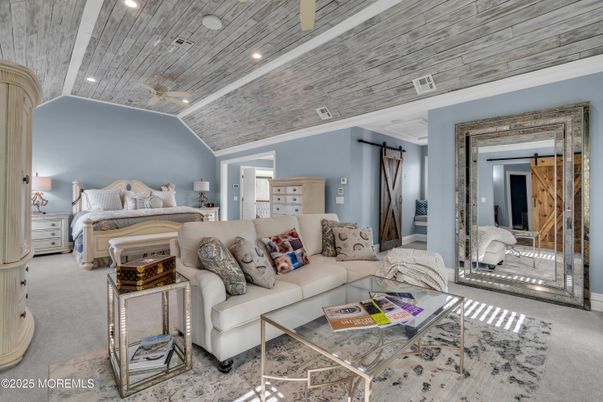 Bedroom, Interior, Living room, Recessed Lighting