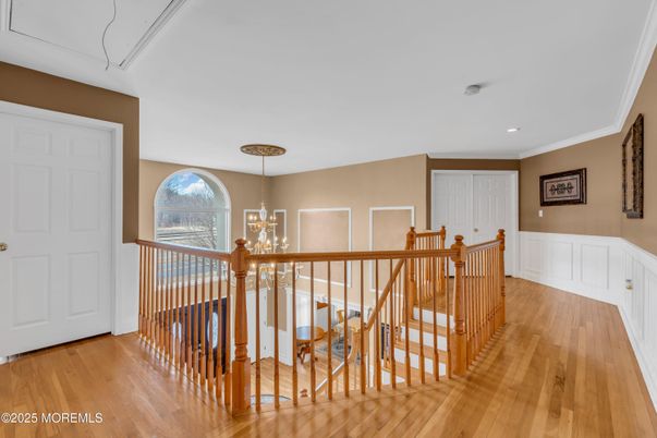 Chandelier, Dining room, Interior, Recessed Lighting, Wood Texture Flooring