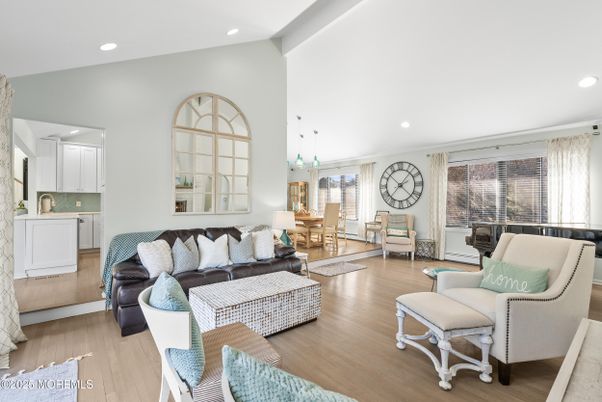 Dining room, Interior, Living room, Pendant Lights, Recessed Lighting, Wood Texture Flooring