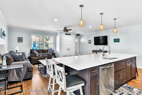 Dining room, Interior, Kitchen, Living room, Pendant Lights, Recessed Lighting, Wood Texture Flooring