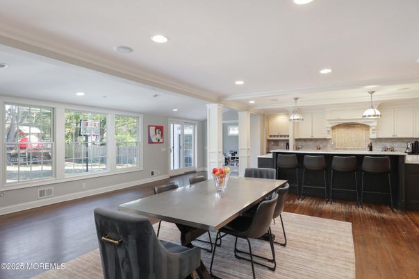 Dining room, Interior, Kitchen, Pendant Lights, Recessed Lighting, Wood Texture Flooring