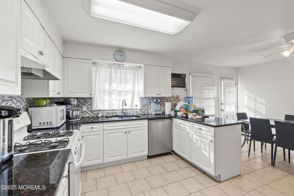 Dining room, Interior, Kitchen