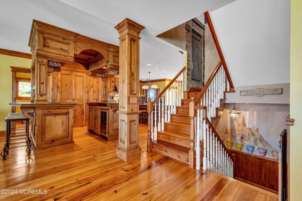 Interior, Pendant Lights, Recessed Lighting, Wood Texture Flooring, Wooden Walls