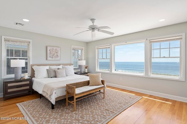Bedroom, Interior, Recessed Lighting, Water, Wood Texture Flooring
