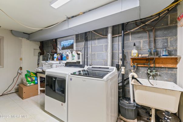 Interior, Washer