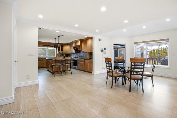 Dining room, Interior, Kitchen, Pendant Lights, Recessed Lighting