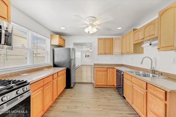 Interior, Kitchen, Recessed Lighting, Wood Texture Flooring