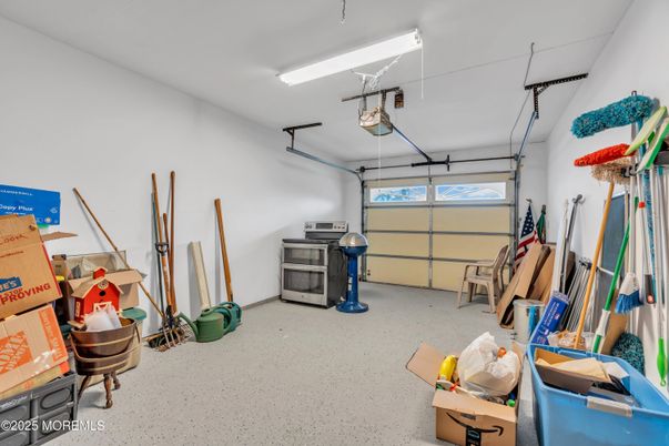 Garage, Interior