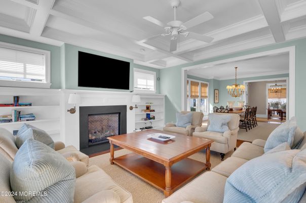 Chandelier, Dining room, Fireplace, Interior, Living room