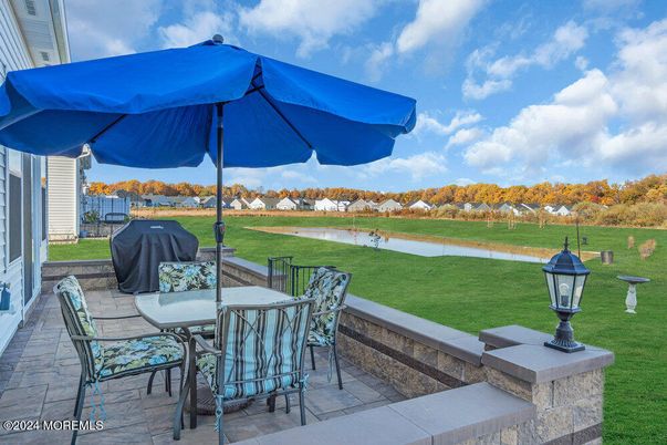 Backyard, Exterior, Water