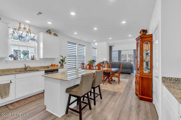 Dining room, Interior, Kitchen, Recessed Lighting, Wood Texture Flooring