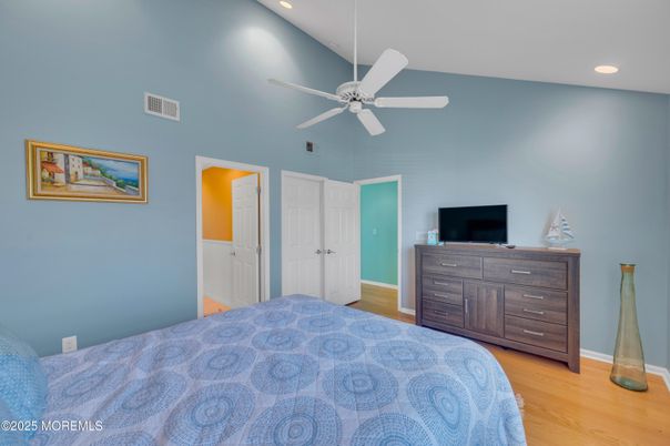 Bedroom, Interior, Recessed Lighting, Wood Texture Flooring
