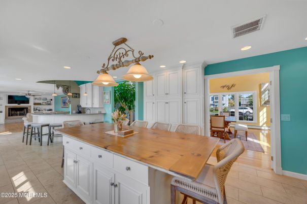 Dining room, Interior, Kitchen, Pendant Lights, Recessed Lighting