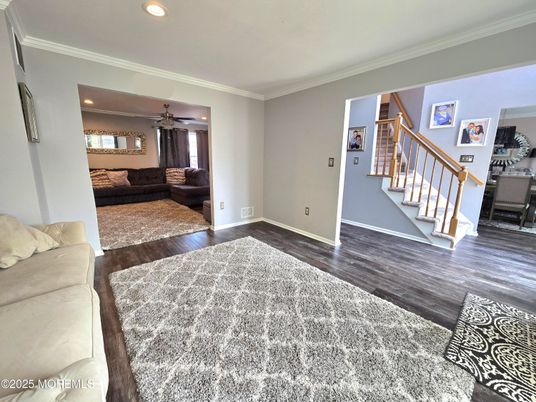 Interior, Living room, Recessed Lighting, Wood Texture Flooring