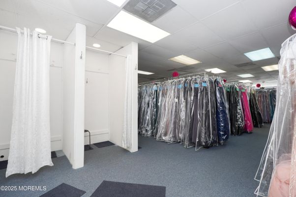 Interior, Recessed Lighting, Walk-in Closets