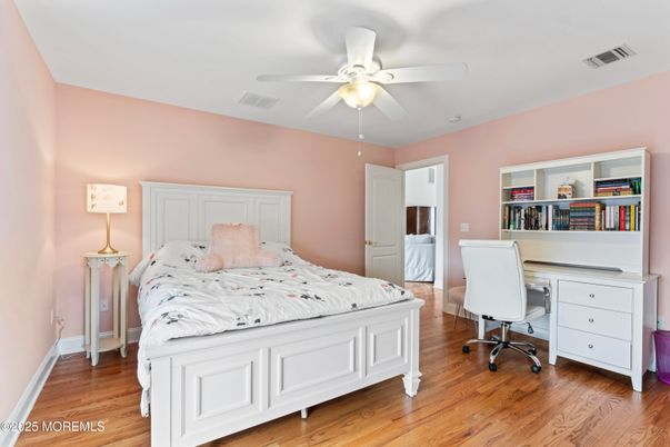 Bedroom, Home Office, Interior, Wood Texture Flooring