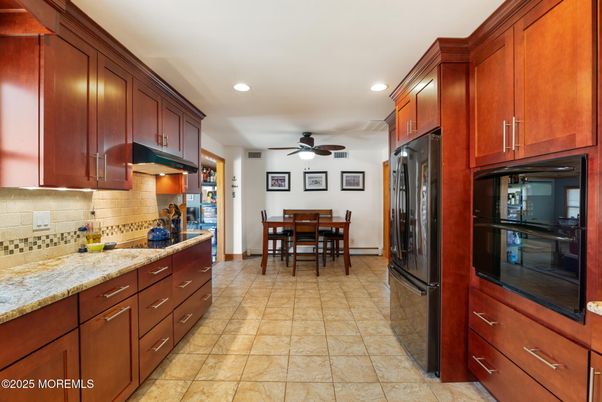 Dining room, Interior, Kitchen, Recessed Lighting