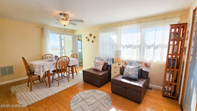 Dining room, Interior, Wood Texture Flooring
