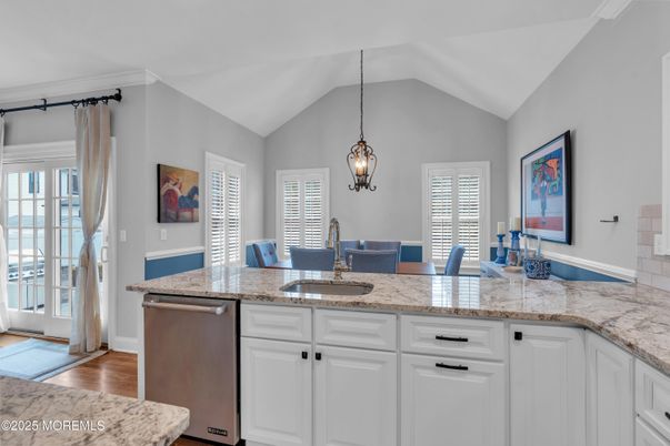 Dining room, Interior, Kitchen, Pendant Lights, Wood Texture Flooring