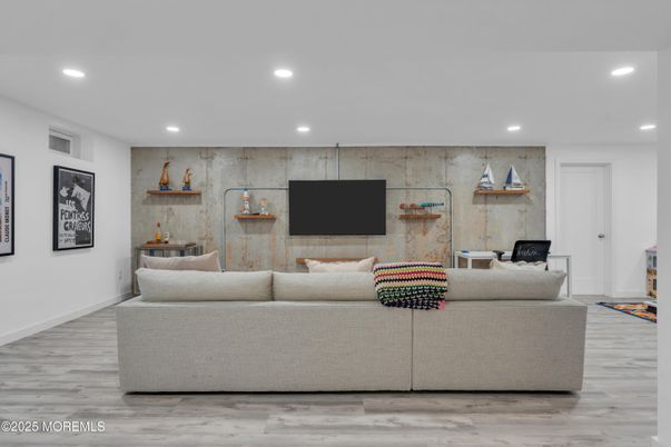 Interior, Living room, Recessed Lighting, Stone Walls, Wood Texture Flooring