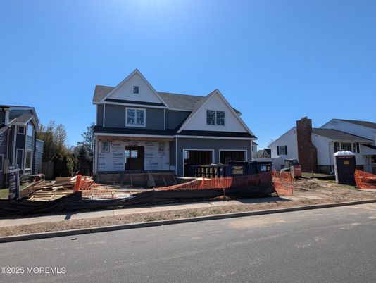 Exterior, Facade, Farmhouse
