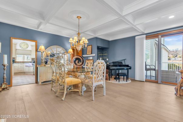 Chandelier, Dining room, Interior, Piano, Recessed Lighting, Wood Texture Flooring