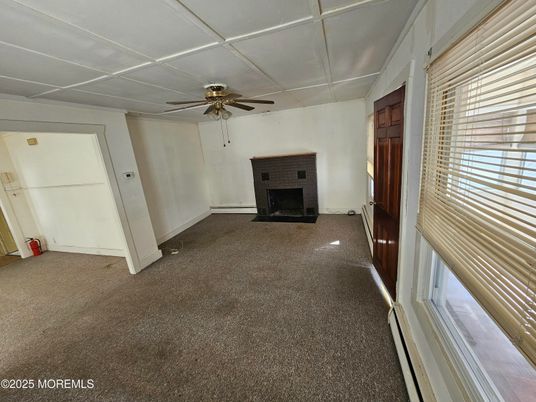 Empty room, Fireplace, Interior
