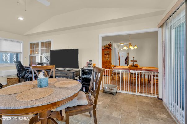 Chandelier, Dining room, Interior, Recessed Lighting