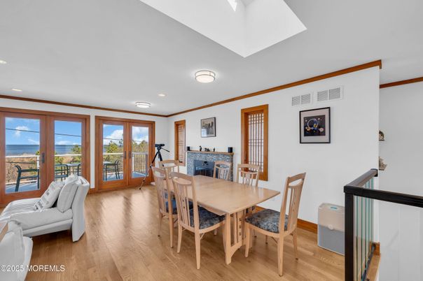 Dining room, Fireplace, Interior, Recessed Lighting, Wood Texture Flooring