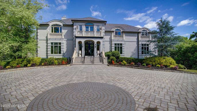Exterior, Facade, French Provincial
