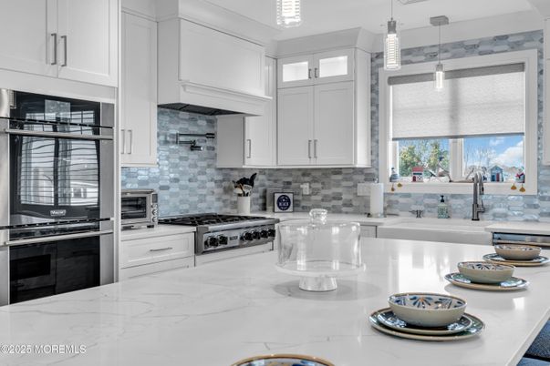 Interior, Kitchen, Pendant Lights, Stainless Steel Appliances