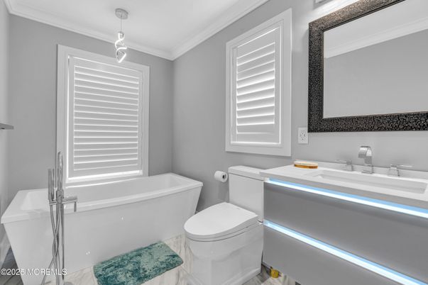 Bathroom, Interior, Pendant Lights