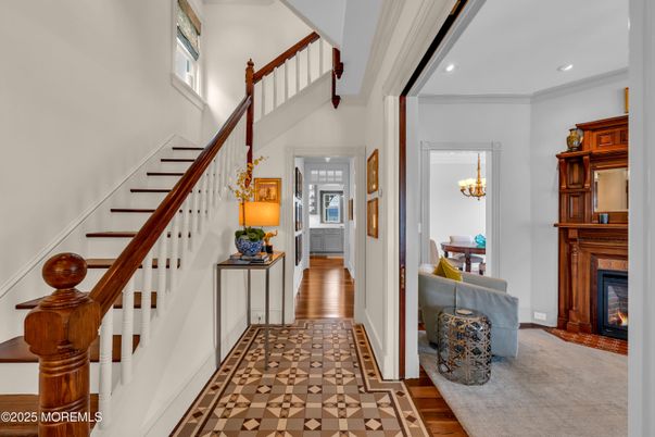 Chandelier, Fireplace, Interior, Recessed Lighting, Wood Texture Flooring