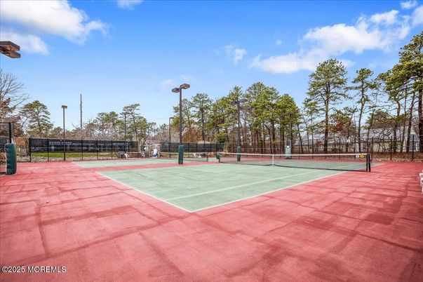 Exterior, Tennis Courts