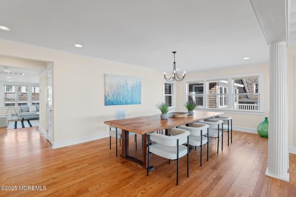 Chandelier, Dining room, Interior, Recessed Lighting, Wood Texture Flooring