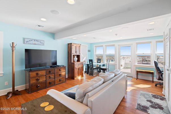 Home Office, Interior, Living room, Recessed Lighting, Wood Texture Flooring