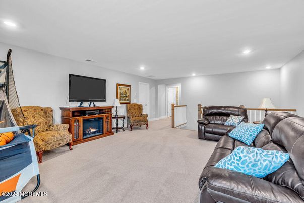 Fireplace, Interior, Living room, Recessed Lighting