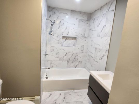 Bathroom, Interior, Marble, Marble Walls, Recessed Lighting