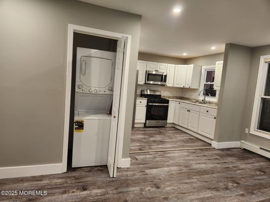 Interior, Kitchen, Recessed Lighting, Utility Closets, Washer, Wood Texture Flooring
