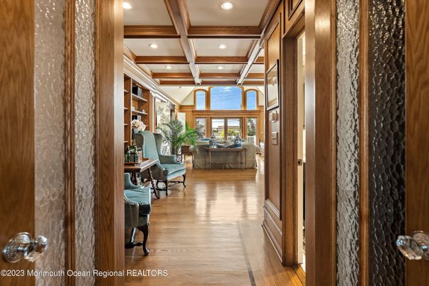 Interior, Recessed Lighting, Wooden Beams, Wood Texture Flooring