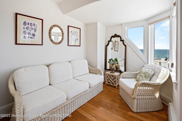 Interior, Living room, Water, Wood Texture Flooring