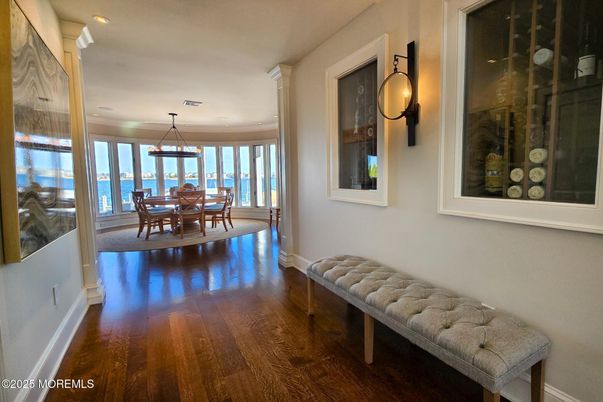 Dining room, Interior, Pendant Lights, Recessed Lighting, Water, Wood Texture Flooring