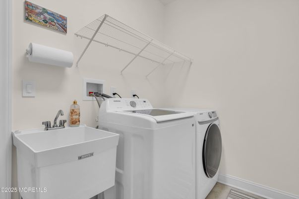 Interior, Washer