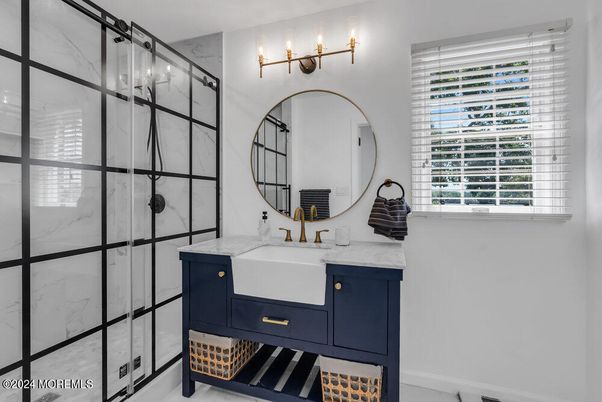 Bathroom, Interior, Marble Walls