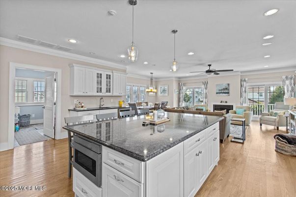 Dining room, Interior, Kitchen, Living room, Pendant Lights, Recessed Lighting, Wood Texture Flooring