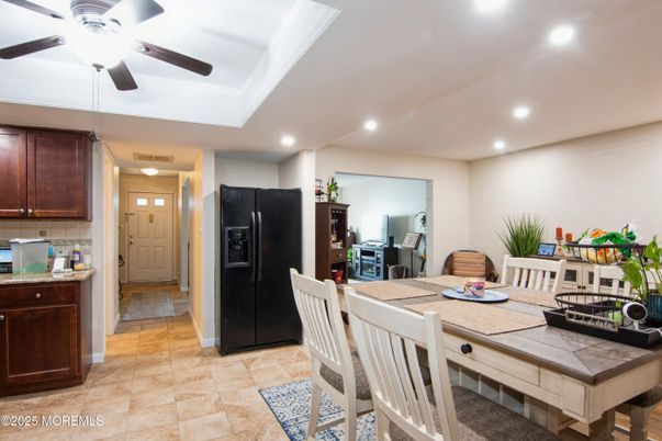 Dining room, Interior, Kitchen, Recessed Lighting, Tile Countertops
