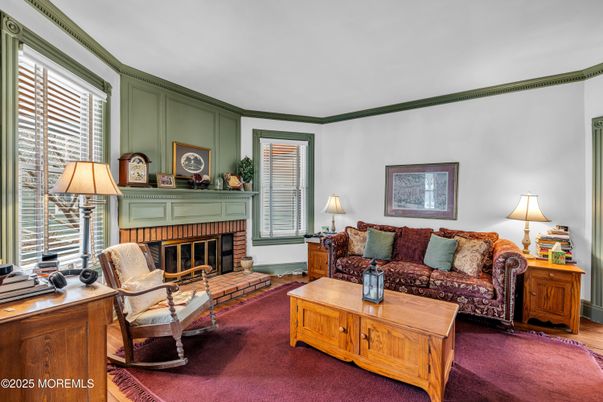 Fireplace, Interior, Living room