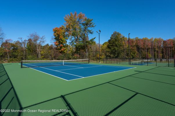 Exterior, Tennis Courts