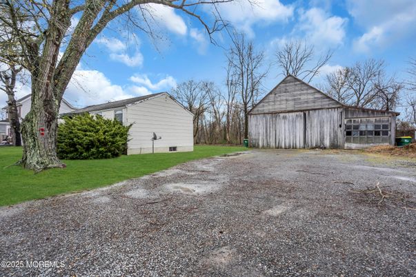 Backyard, Detached Garage, Exterior